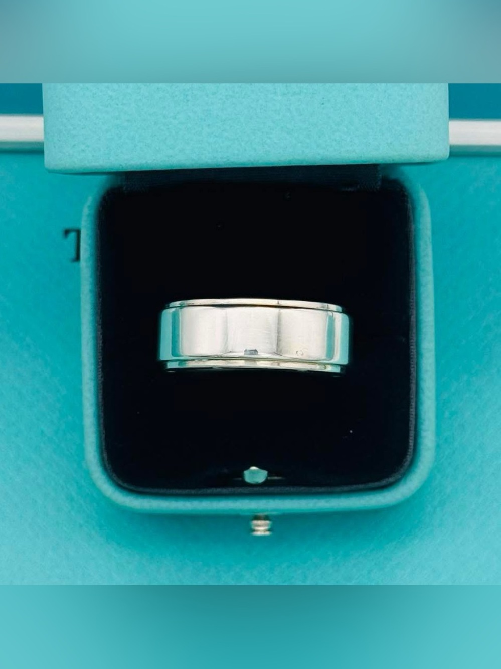 Tiffany & Co. SS Metropolis Ring size 9.5 retired